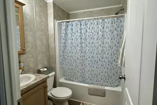 616 6th St, Bloomington, IL 61704 - Photo 18