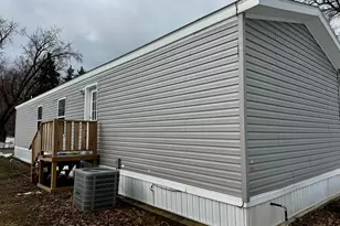 616 6th St, Bloomington, IL 61704 - Photo 24