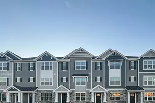 367 Bridgeview Ct, Saint Charles, IL 60174 - Photo 1