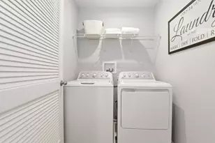 1725 Sunglow Ln, Dekalb, IL 60115 - Photo 10