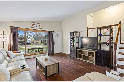 1N742 Forest Avenue, Glen Ellyn, IL 60137 - Photo 6