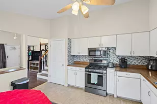 1N742 Forest Ave, Glen Ellyn, IL 60137 - Photo 8