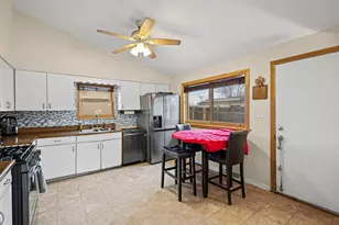 1N742 Forest Ave, Glen Ellyn, IL 60137 - Photo 10