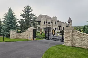 4220 Northgate Dr, Spring Grove, IL 60081 - Photo 2