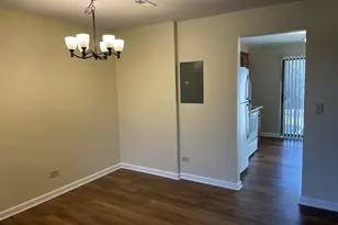 1495 Georgia Ct, Naperville, IL 60540 - Photo 4