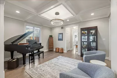 2611 Laurel Lane, Wilmette, IL 60091 - Photo 6