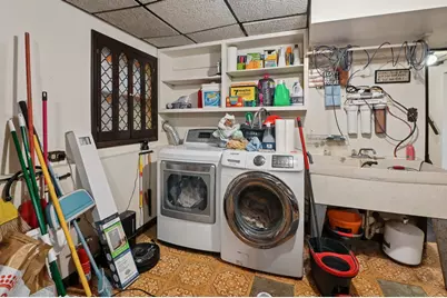 7605 Banks Street, Justice, IL 60458 - Photo 32