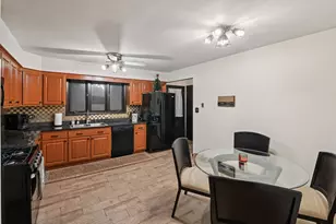 7605 Banks St, Justice, IL 60458 - Photo 10