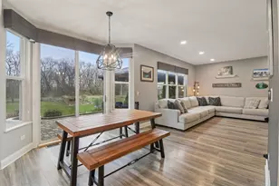 220 S Glenbrook Trail, McHenry, IL 60050 - Photo 16