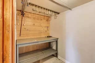 3332 S 59th Ave, Cicero, IL 60804 - Photo 28