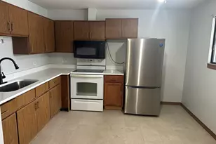 440 E Jefferson Ave, Hampshire, IL 60140 - Photo 4