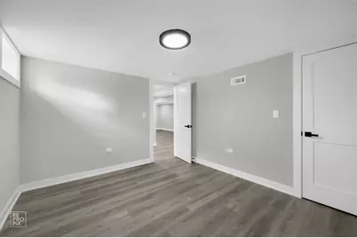 9133 Oak Park Avenue, Morton Grove, IL 60053 - Photo 10