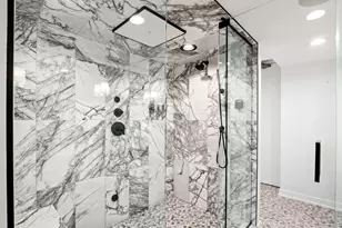 200 E Delaware Pl, Chicago, IL 60611 - Photo 34