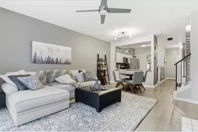 1389 S Candlestick Way, Waukegan, IL 60085 - Photo 4