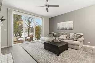 1389 S Candlestick Way, Waukegan, IL 60085 - Photo 2