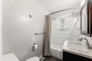 233 E Morris St, Bement, IL 61813 - Photo 10