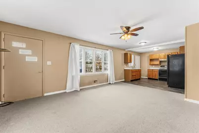 233 E Morris Street, Bement, IL 61813 - Photo 8