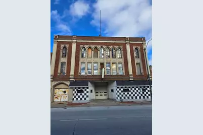 145 E Cass Street, Joliet, IL 60432 - Photo 2