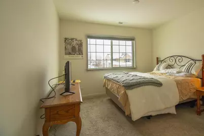 270 Wildmeadow Lane, Woodstock, IL 60098 - Photo 10