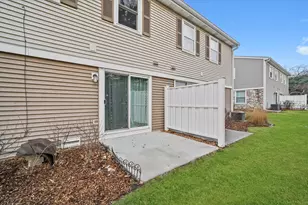 1033 Glouchester Harbor, Schaumburg, IL 60193 - Photo 14