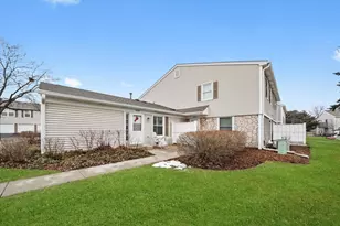 1033 Glouchester Harbor, Schaumburg, IL 60193 - Photo 1