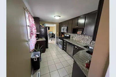 510 Tyler Drive, Carpentersville, IL 60110 - Photo 16