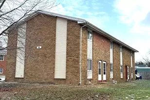 106 College Park Ct, Normal, IL 61761 - Photo 2