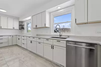 6 W Cypress Street, Arlington Heights, IL 60005 - Photo 12