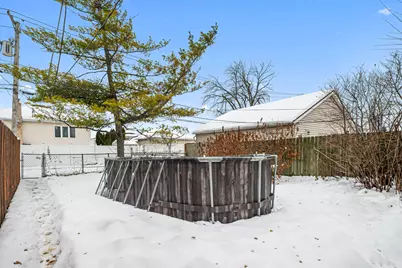 7727 New England Avenue, Burbank, IL 60459 - Photo 14