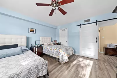 5A Kingery Quarter #5-104, Willowbrook, IL 60527 - Photo 4