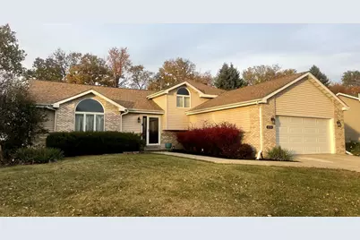 24914 W Illini Drive, Plainfield, IL 60544 - Photo 2