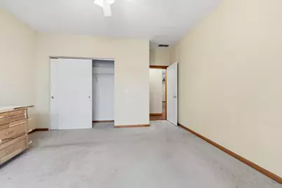 102 Hitching Post Lane, Grayslake, IL 60030 - Photo 16