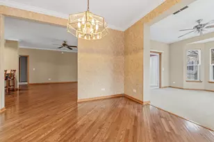 102 Hitching Post Ln, Grayslake, IL 60030 - Photo 20