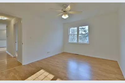 424 Muirwood Court, Vernon Hills, IL 60061 - Photo 28