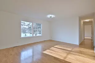 424 Muirwood Ct, Vernon Hills, IL 60061 - Photo 10