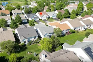 16174 Seneca Lake Cir, Crest Hill, IL 60403 - Photo 32