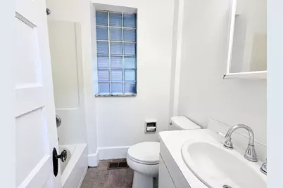 806 N Busey Avenue, Urbana, IL 61801 - Photo 10