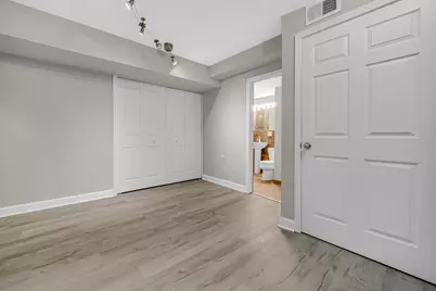 1424 W Grand Avenue #2, Chicago, IL 60642 - Photo 18