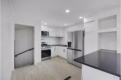 10606 S Vernon Avenue, Chicago, IL 60628 - Photo 6