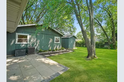 1403 Hampton Lane, Schaumburg, IL 60193 - Photo 32