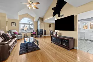 2171 Wellington Ct, New Lenox, IL 60451 - Photo 6