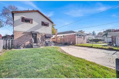 10322 S Central Park Avenue, Chicago, IL 60655 - Photo 36