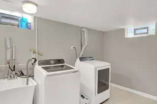 10322 S Central Park Ave, Chicago, IL 60655 - Photo 30