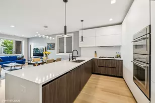 2149 W Belmont Ave, Chicago, IL 60618 - Photo 8