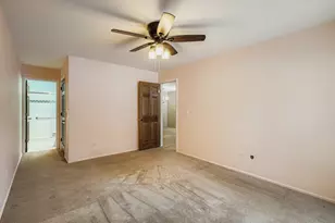 1575 Sandpebble Dr, Wheeling, IL 60090 - Photo 12