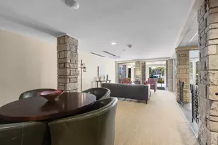 2300 Windsor Mall Ct, Park Ridge, IL 60068 - Photo 24