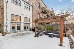 626 E Oakwood Blvd, Chicago, IL 60653 - Photo 14