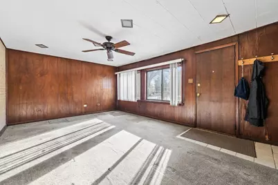 10113 W Palmer Avenue, Melrose Park, IL 60164 - Photo 16