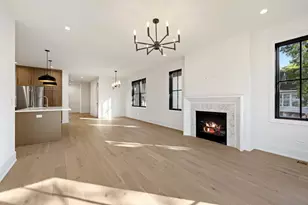 2422 Grant St, Evanston, IL 60201 - Photo 10