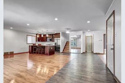 16833 Ingleside Avenue, South Holland, IL 60473 - Photo 2